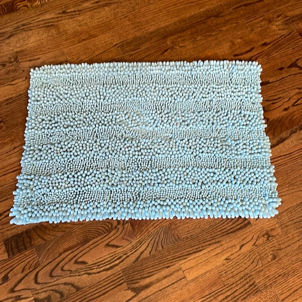 NWT! Aqua Noodle Bath Rug/Mat!